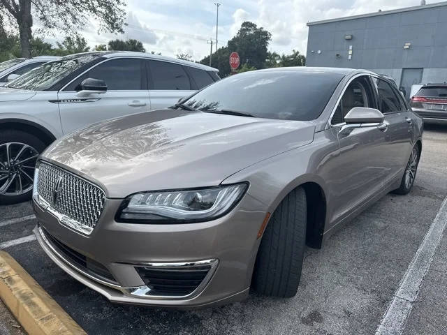 2020 Lincoln MKZ Standard FWD photo