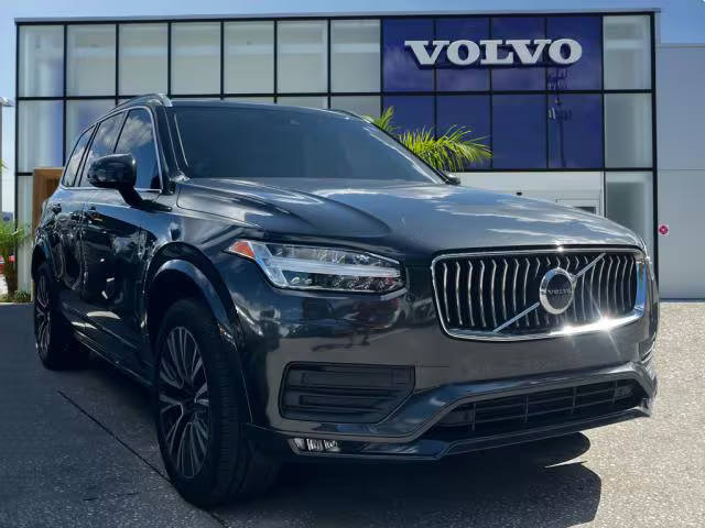 2021 Volvo XC90 Momentum FWD photo