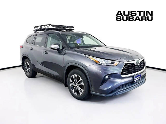 2020 Toyota Highlander XLE AWD photo