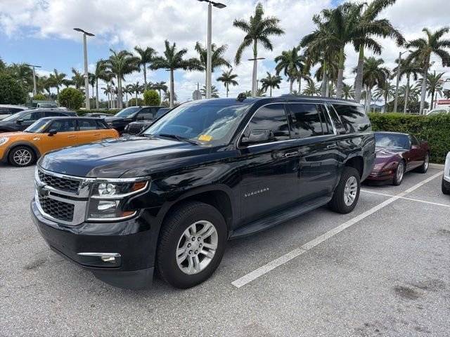 2020 Chevrolet Suburban LT 4WD photo