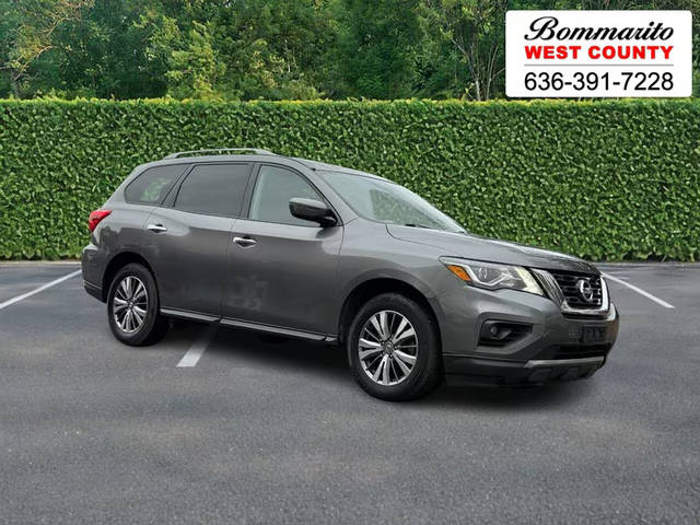 2019 Nissan Pathfinder SV FWD photo