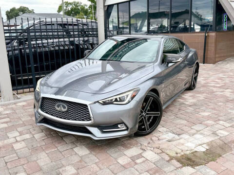 2020 Infiniti Q60 3.0t LUXE RWD photo