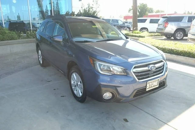 2019 Subaru Outback Premium AWD photo