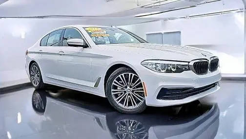 2019 BMW 5 Series 530i RWD photo