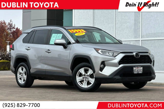 2019 Toyota RAV4 XLE AWD photo