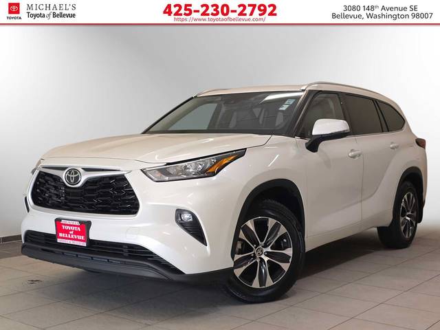 2020 Toyota Highlander XLE AWD photo