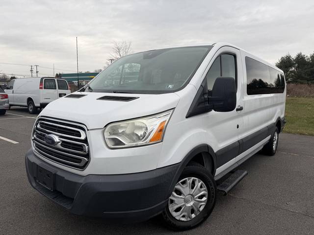 2015 Ford Transit Passenger Wagon XL RWD photo