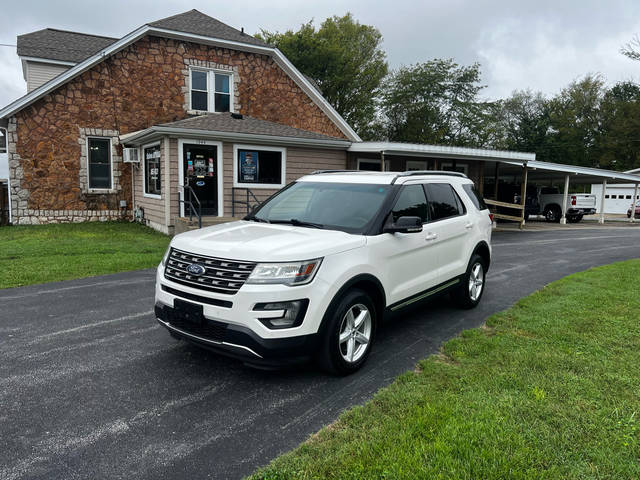 2016 Ford Explorer XLT 4WD photo