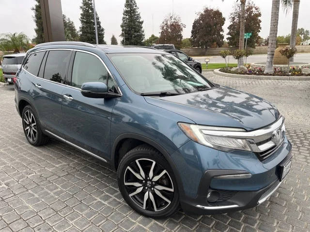 2021 Honda Pilot Touring 8-Passenger AWD photo