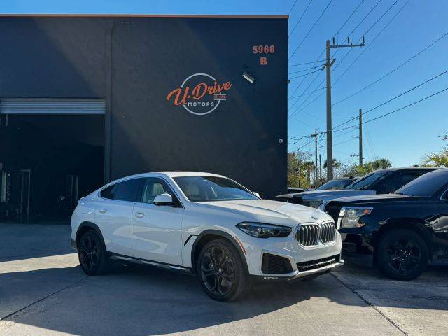 2020 BMW X6 sDrive40i RWD photo