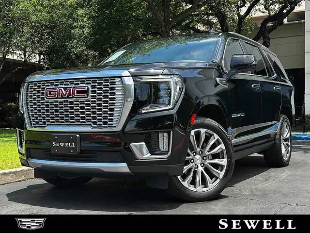 2021 GMC Yukon Denali 4WD photo
