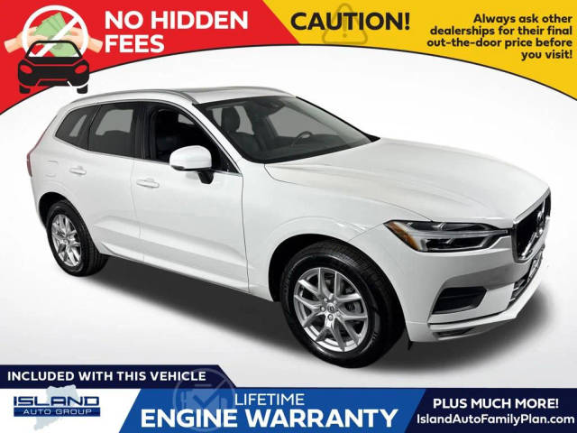 2021 Volvo XC60 Momentum AWD photo