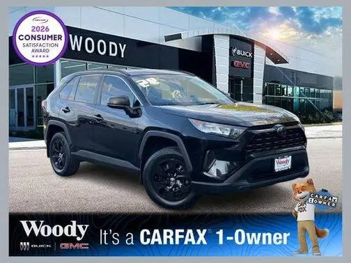 2020 Toyota RAV4 LE AWD photo