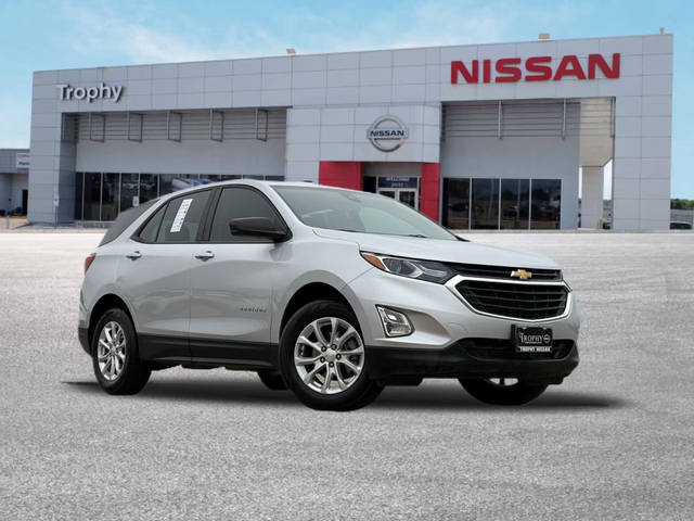 2020 Chevrolet Equinox LS FWD photo