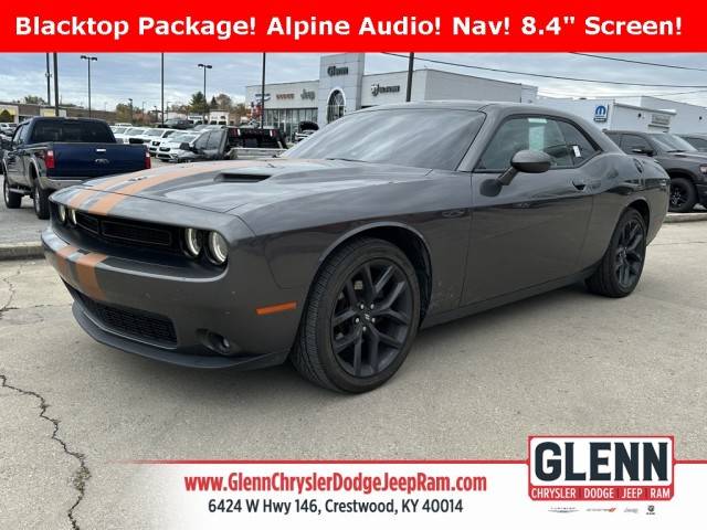 2020 Dodge Challenger SXT RWD photo