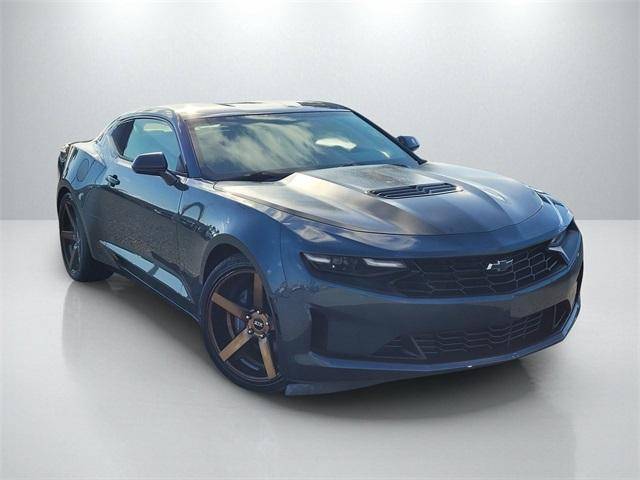 2020 Chevrolet Camaro LT1 RWD photo