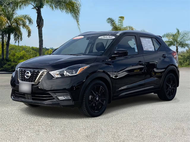 2020 Nissan Kicks SR FWD photo