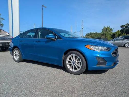 2020 Ford Fusion SE FWD photo