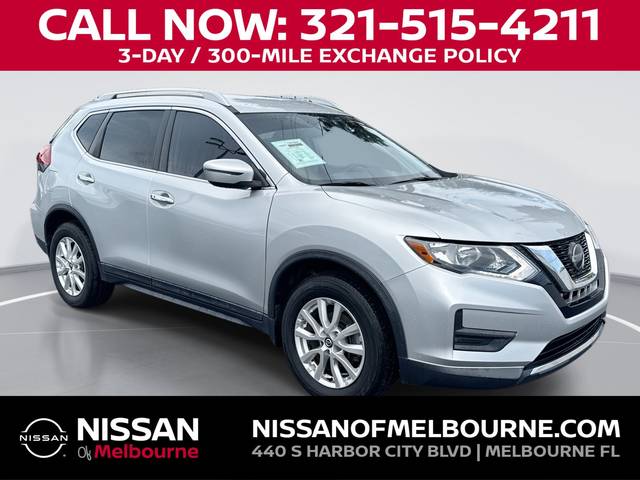2020 Nissan Rogue SV FWD photo