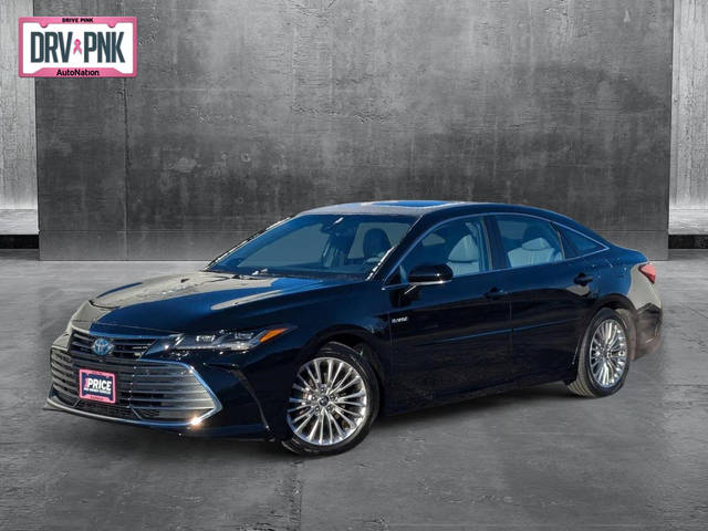 2020 Toyota Avalon Hybrid Limited FWD photo