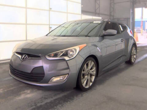 2017 Hyundai Veloster FWD photo