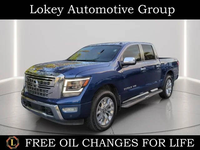 2020 Nissan Titan SL 4WD photo