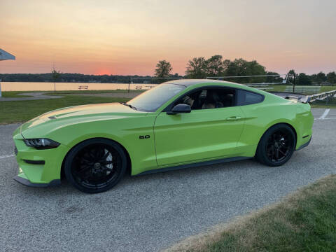 2020 Ford Mustang GT RWD photo