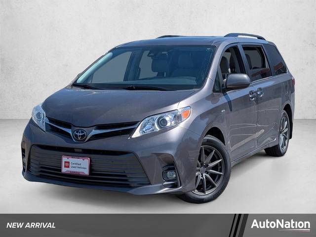 2020 Toyota Sienna XLE Premium AWD photo