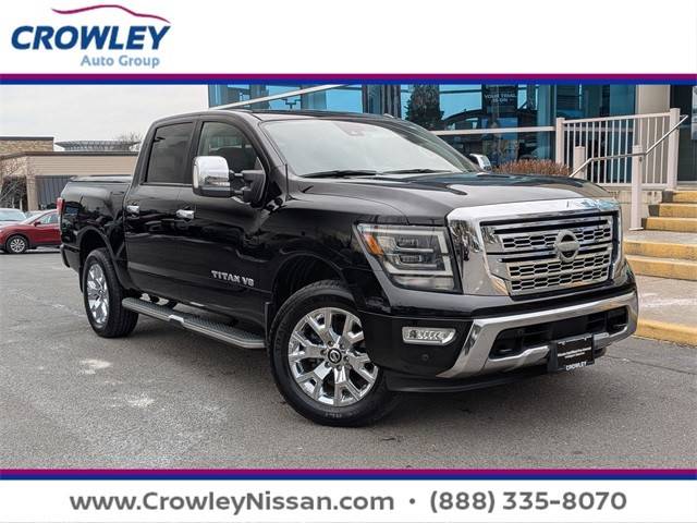 2020 Nissan Titan SL 4WD photo