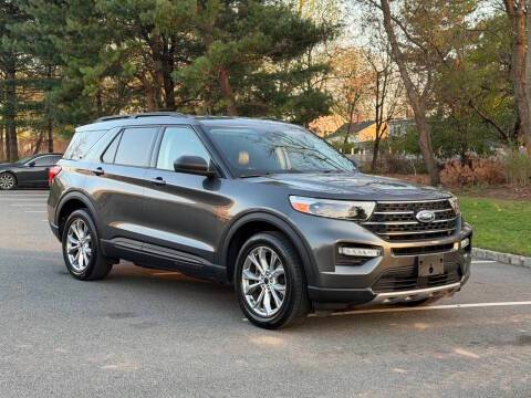 2020 Ford Explorer XLT 4WD photo