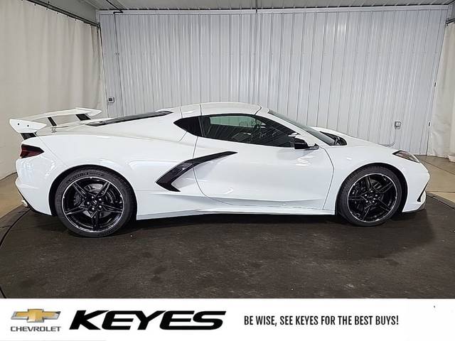 2020 Chevrolet Corvette 2LT RWD photo