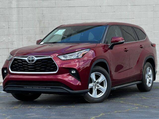 2020 Toyota Highlander LE FWD photo