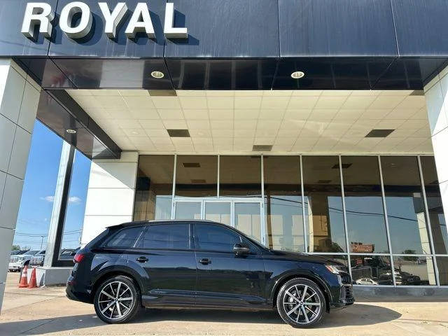 2020 Audi Q7 Prestige AWD photo