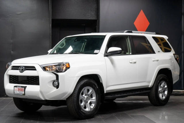 2020 Toyota 4Runner SR5 RWD photo