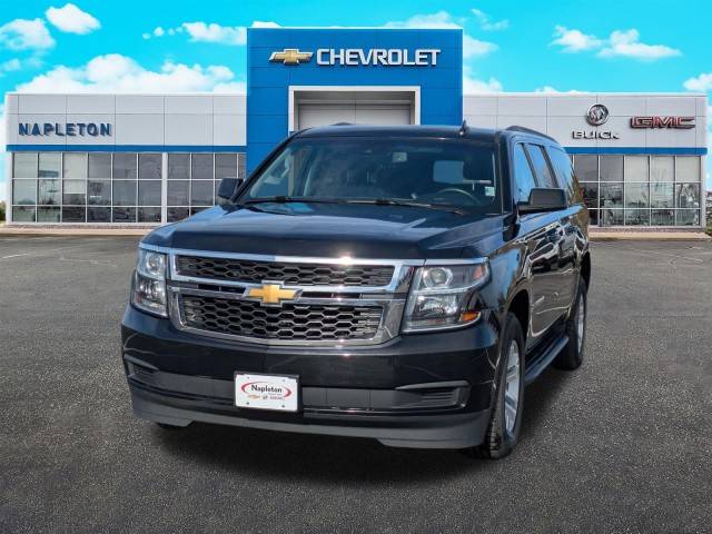 2019 Chevrolet Suburban LT 4WD photo