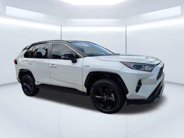 2020 Toyota RAV4 Hybrid XSE AWD photo