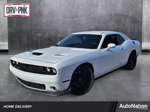 2020 Dodge Challenger R/T Scat Pack RWD photo