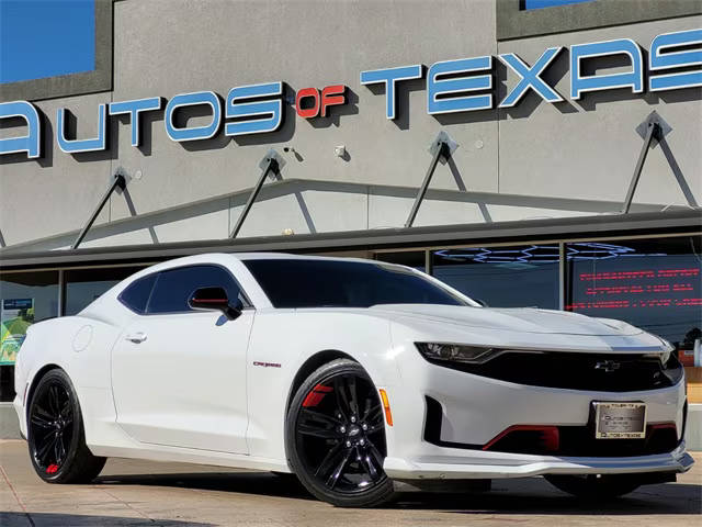 2020 Chevrolet Camaro 1LT RWD photo