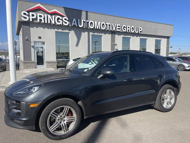 2020 Porsche Macan S AWD photo