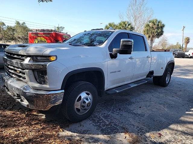 2020 Chevrolet Silverado 3500HD LTZ 4WD photo