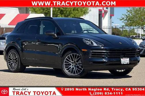 2020 Porsche Cayenne  AWD photo