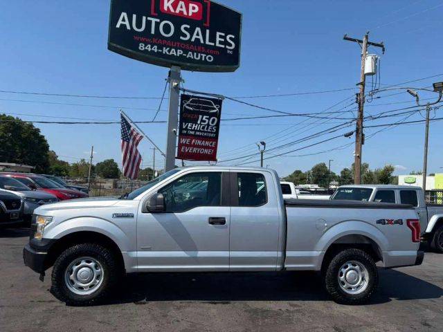 2016 Ford F-150 XL 4WD photo