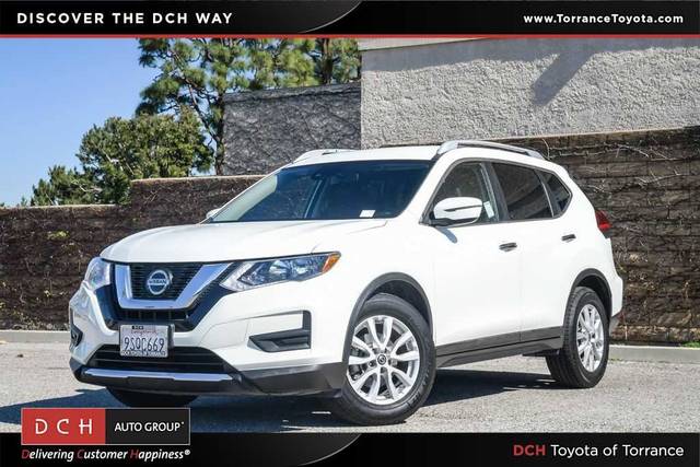 2019 Nissan Rogue SV FWD photo