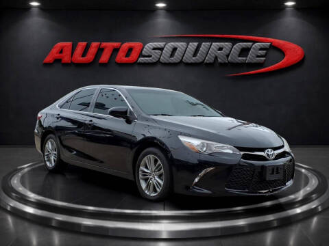 2015 Toyota Camry SE FWD photo