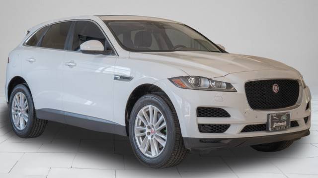 2019 Jaguar F-Pace 30t Prestige AWD photo