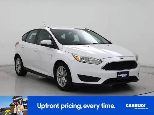 2015 Ford Focus SE FWD photo