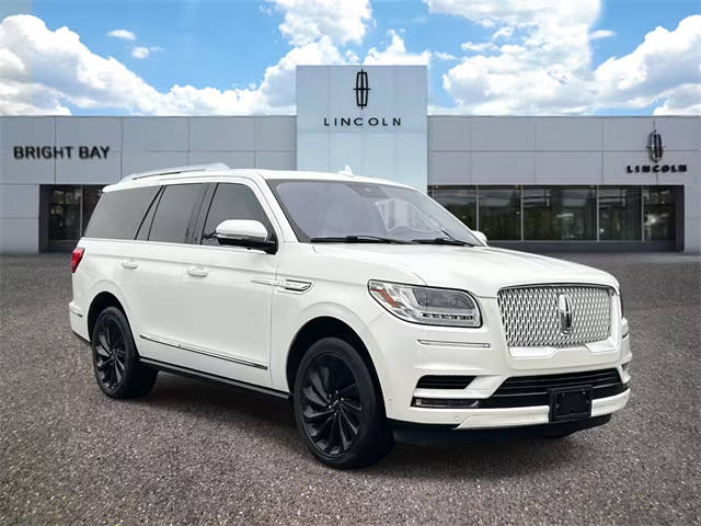 2020 Lincoln Navigator Reserve 4WD photo