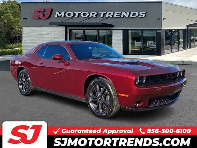 2020 Dodge Challenger SXT AWD photo