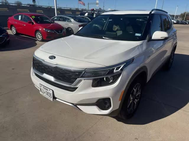 2021 Kia Seltos EX AWD photo