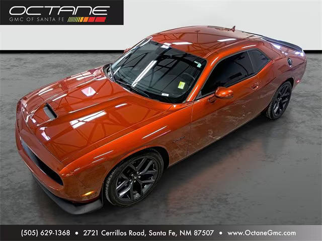 2020 Dodge Challenger R/T RWD photo